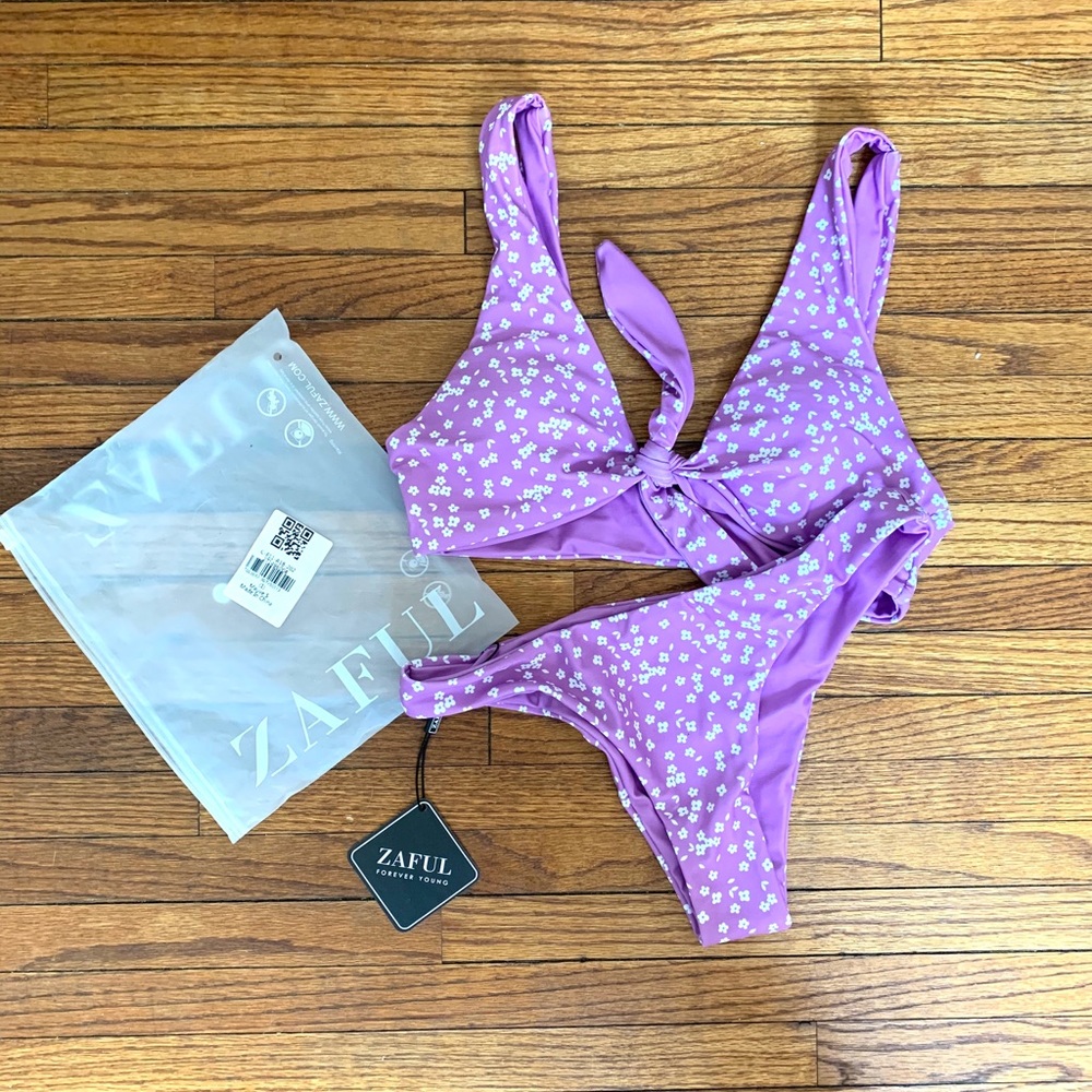 NEW WITH TAGS PURPLE ZAFUL BIKINI